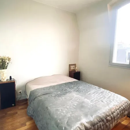 Appartement 3 Pieces Lumineux Montmartre Parijs