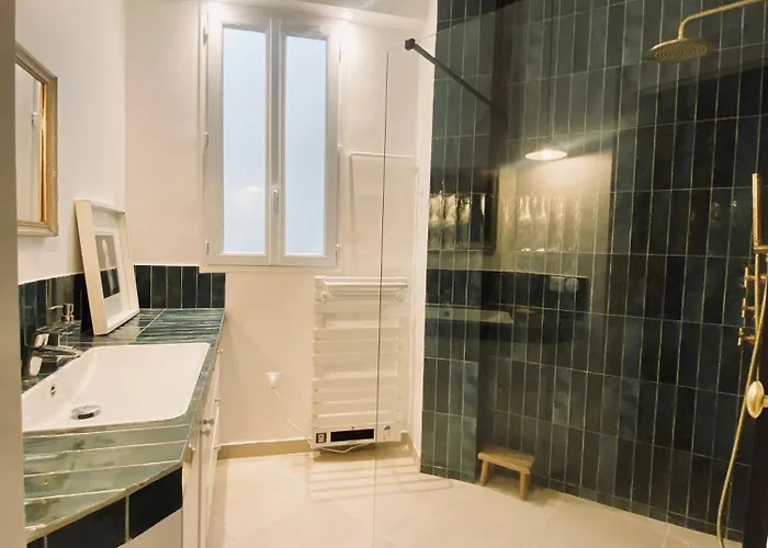 3 Pièces Lumineux Montmartre Appartement