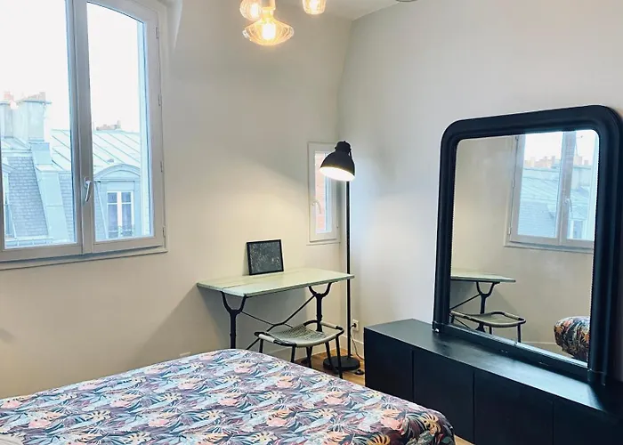 Appartement 3 Pièces Lumineux Montmartre